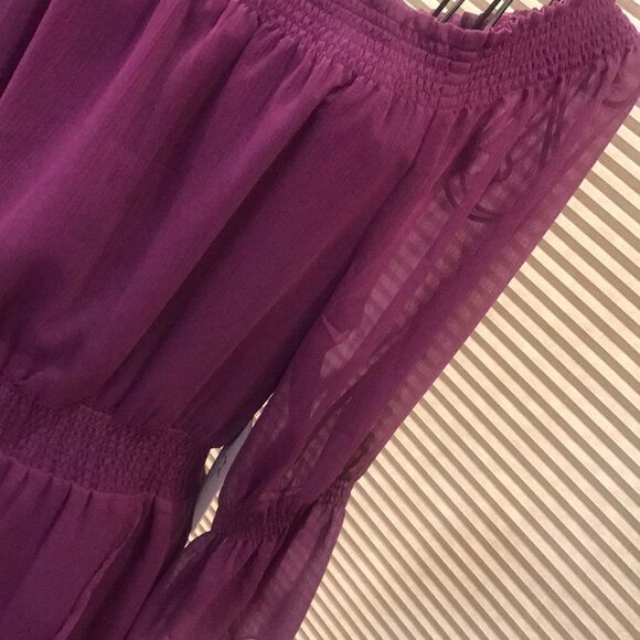 NWT Halston Crepe Dress Scoop Neck - Size Medium - Picture 4 of 8